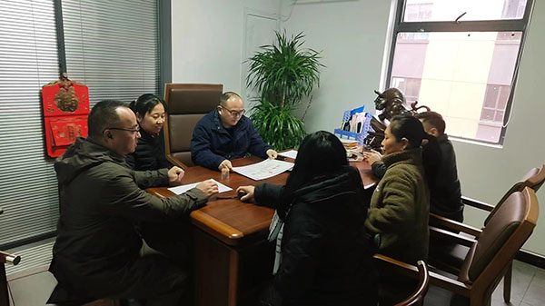 ���ʿā�ӷ���ʮ�h(hu��n)�J�C��